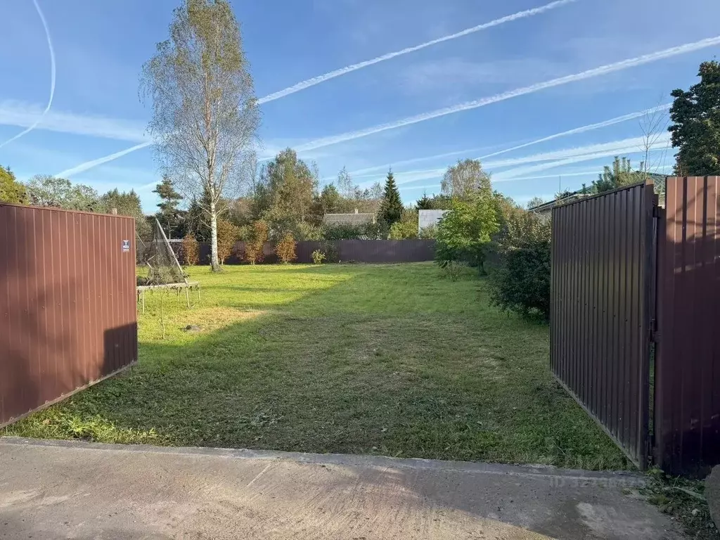 Участок в Ленинградская область, Кингисеппский район, Нежновское ... - Фото 2