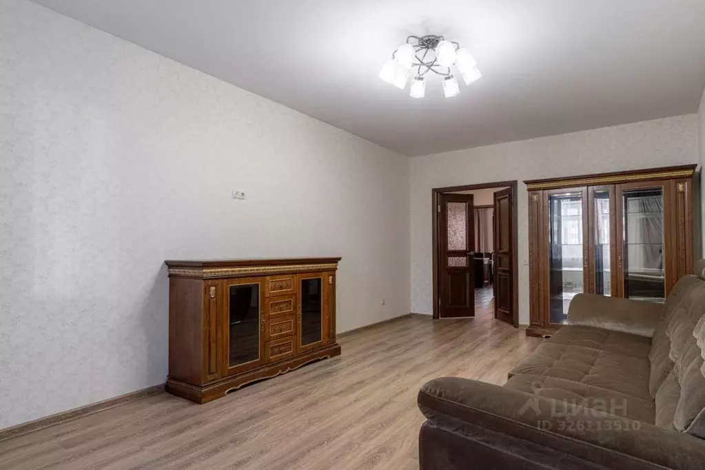 2-к кв. Татарстан, Казань Комсомольская ул., 1 (79.1 м) - Фото 2