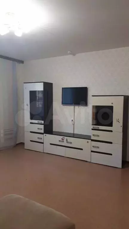 2-к. квартира, 54 м, 4/9 эт. - Фото 0