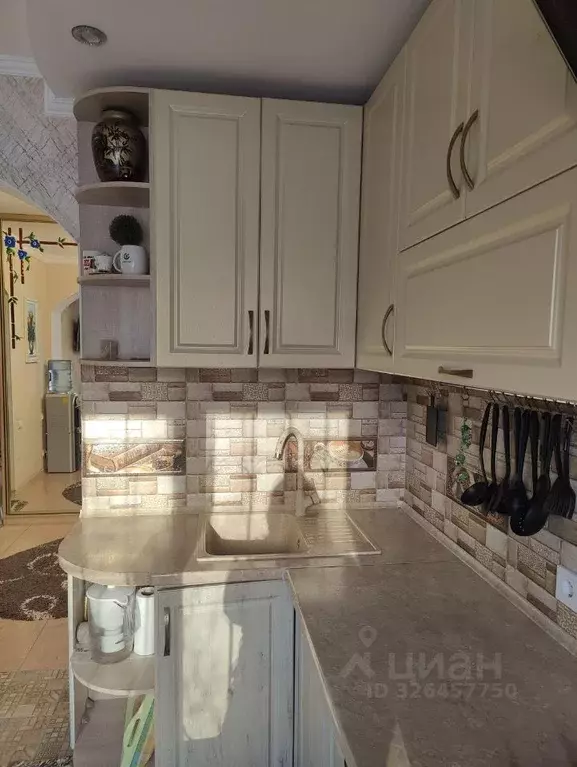 2-к кв. Омская область, Омск ул. Крупской, 12 (62.6 м) - Фото 2