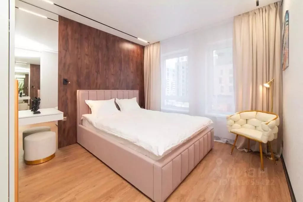 1-к кв. Тюменская область, Тюмень ул. 50 лет Октября, 63Г (45.0 м) - Фото 1