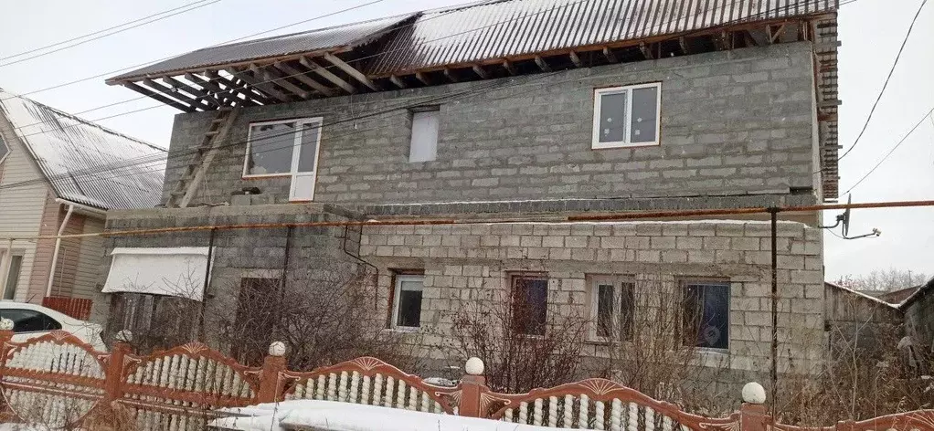 Дом в Свердловская область, Кировград ул. Чайковского, 34 (38 м) - Фото 1