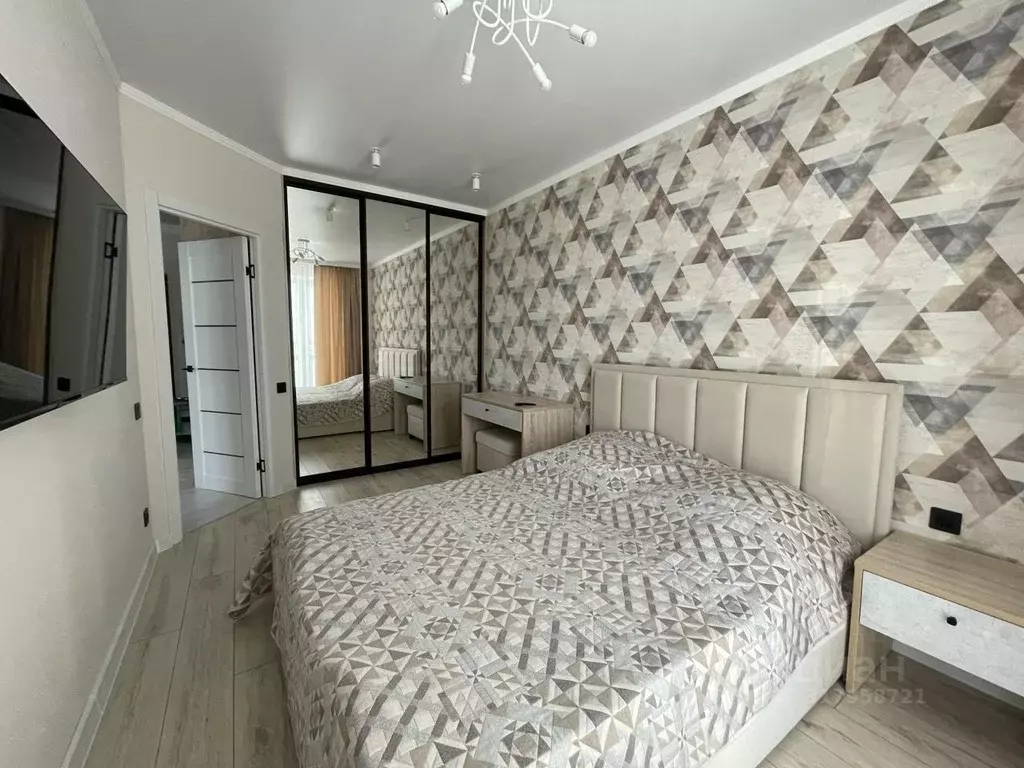 2-к кв. Омская область, Омск ул. Красный Путь, 143А/2 (40.0 м) - Фото 0
