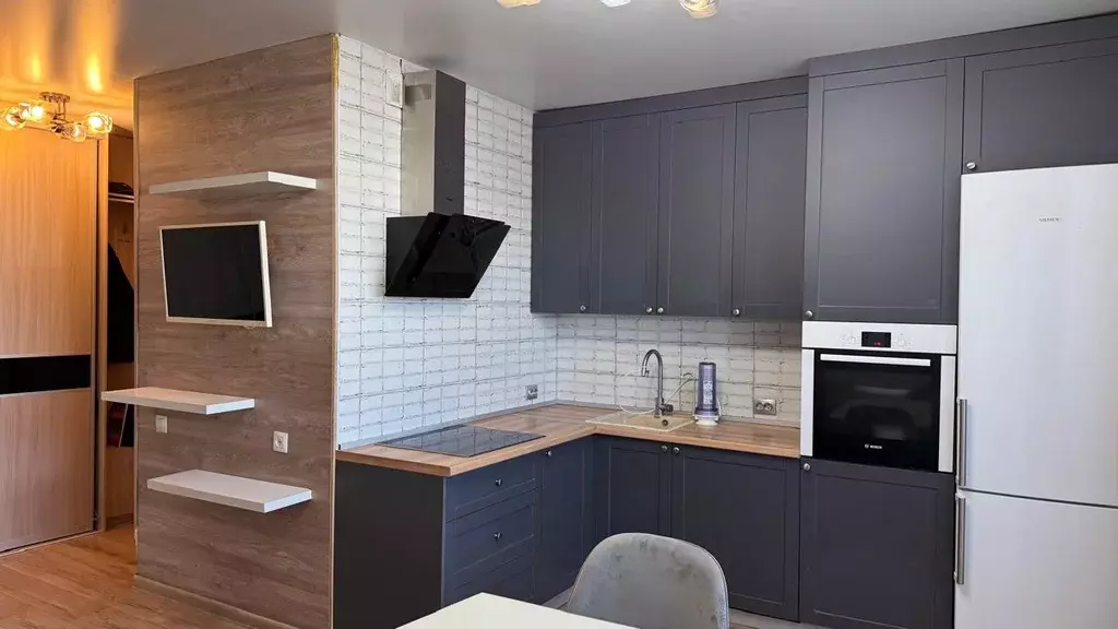 Продаётся 2-к квартира, 65.4 м - Фото 0