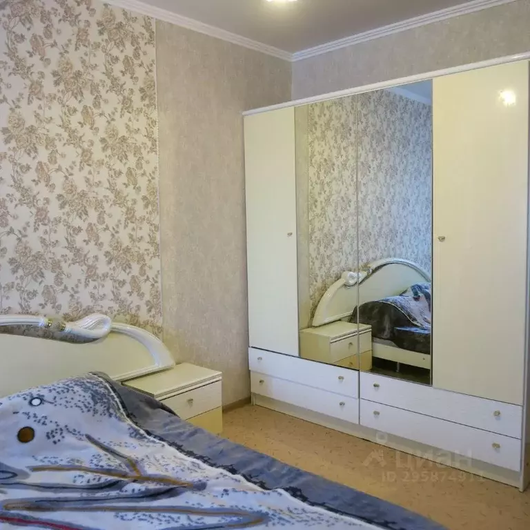 2-к кв. Омская область, Омск Тарская ул., 22 (68.0 м) - Фото 1