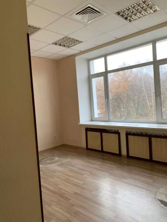 Офис в Кировская область, Киров ул. Владимирская, 99 (140 м) - Фото 1