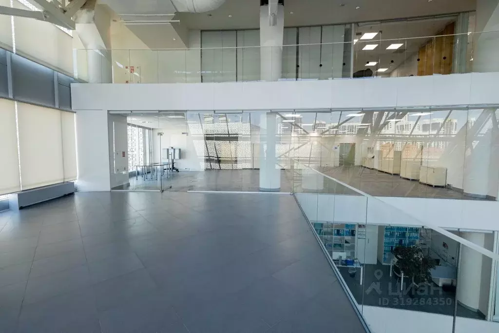 Офис в Свердловская область, Екатеринбург ул. Бориса Ельцина, 3 (250 ... - Фото 2