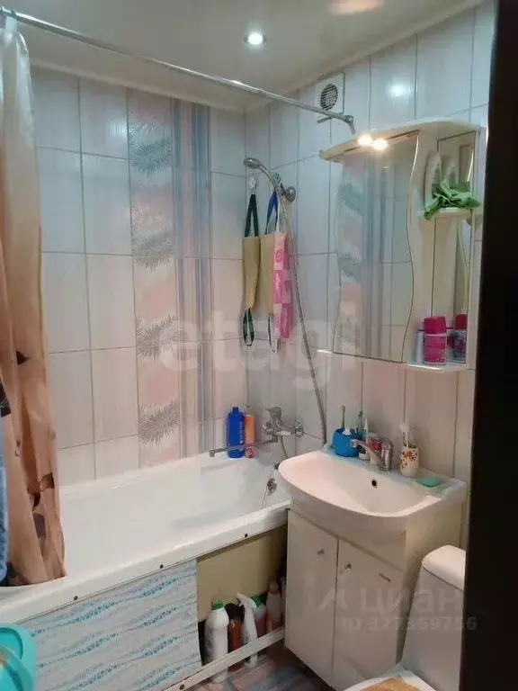 2-к кв. Бурятия, Улан-Удэ ул. Гастелло, 6 (44.2 м) - Фото 1