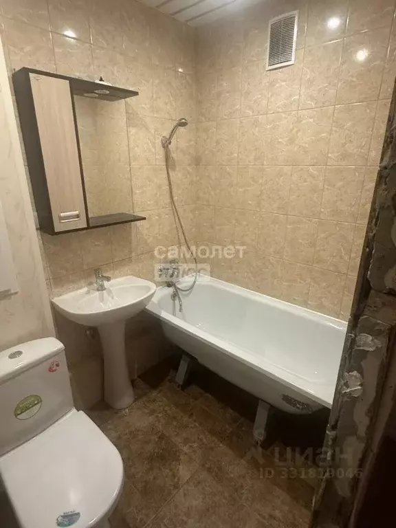 2-к кв. Липецкая область, Липецк Осенний проезд, 3 (42.6 м) - Фото 1