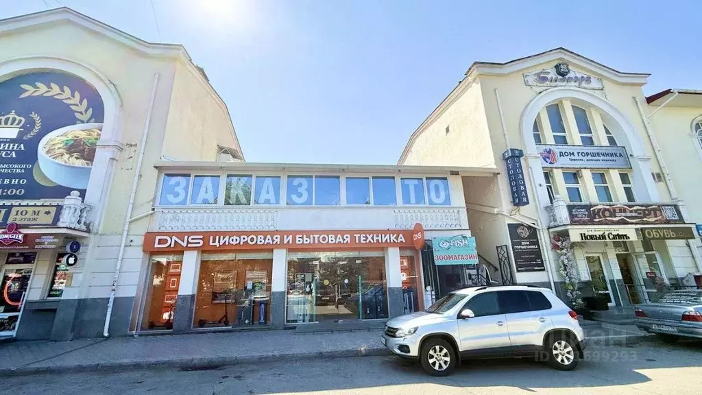 Торговая площадь в Севастополь просп. Октябрьской Революции, 38/2 (331 ... - Фото 1