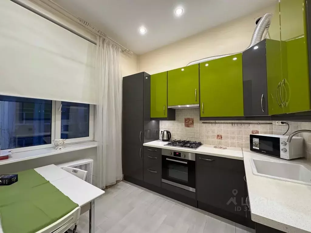 2-к кв. Санкт-Петербург Чкаловский просп., 25 (60.0 м) - Фото 0