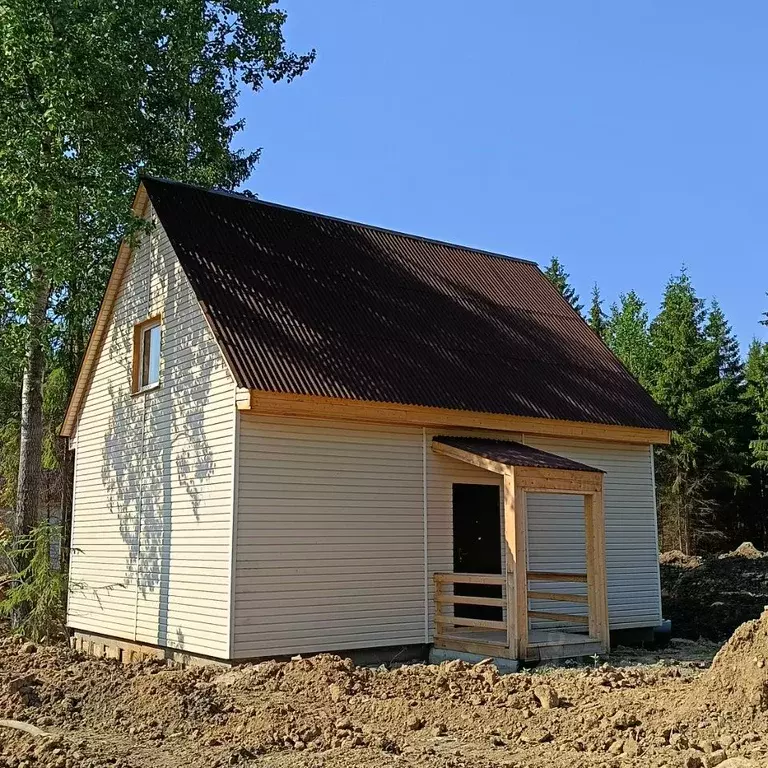 Дом в Ленинградская область, Никольское Тосненский район, Советский ... - Фото 1