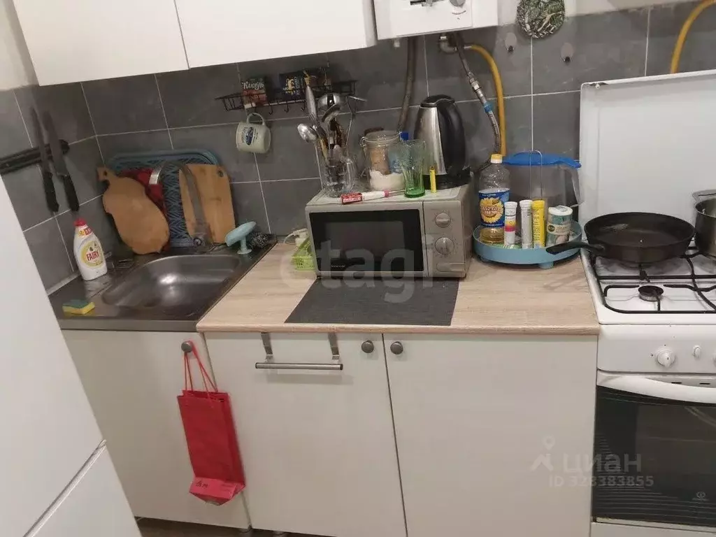 1-к кв. Калужская область, Калуга ул. Константиновых, 9 (30.3 м) - Фото 2