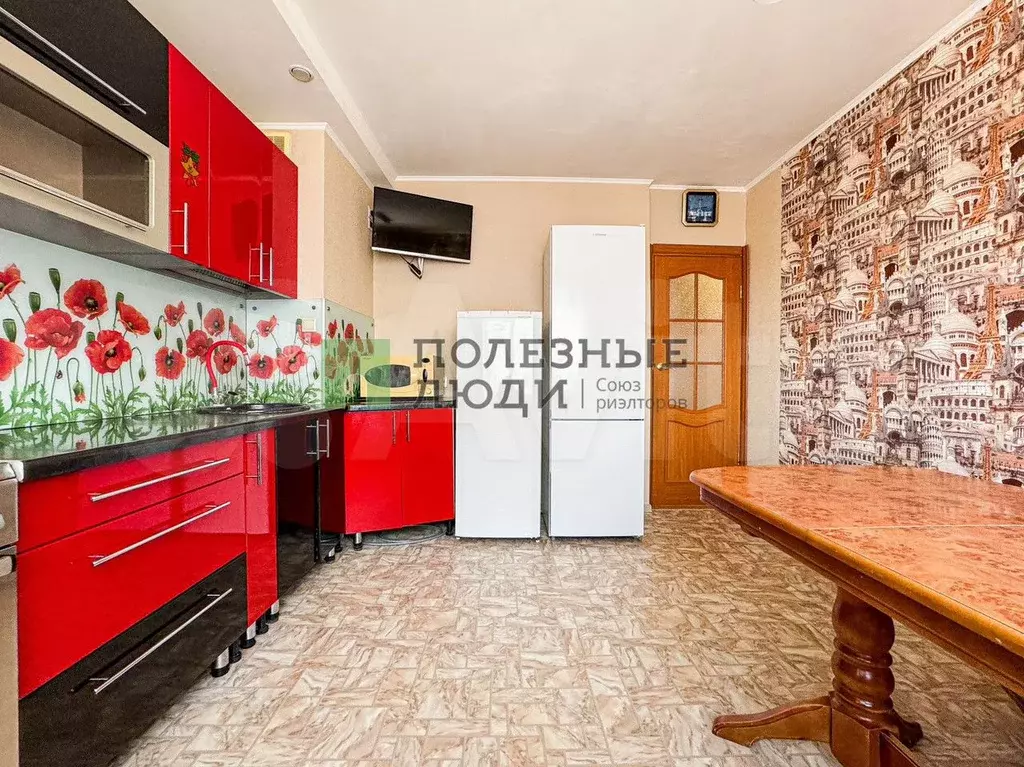 2-к. квартира, 70 м, 5/5 эт. - Фото 1