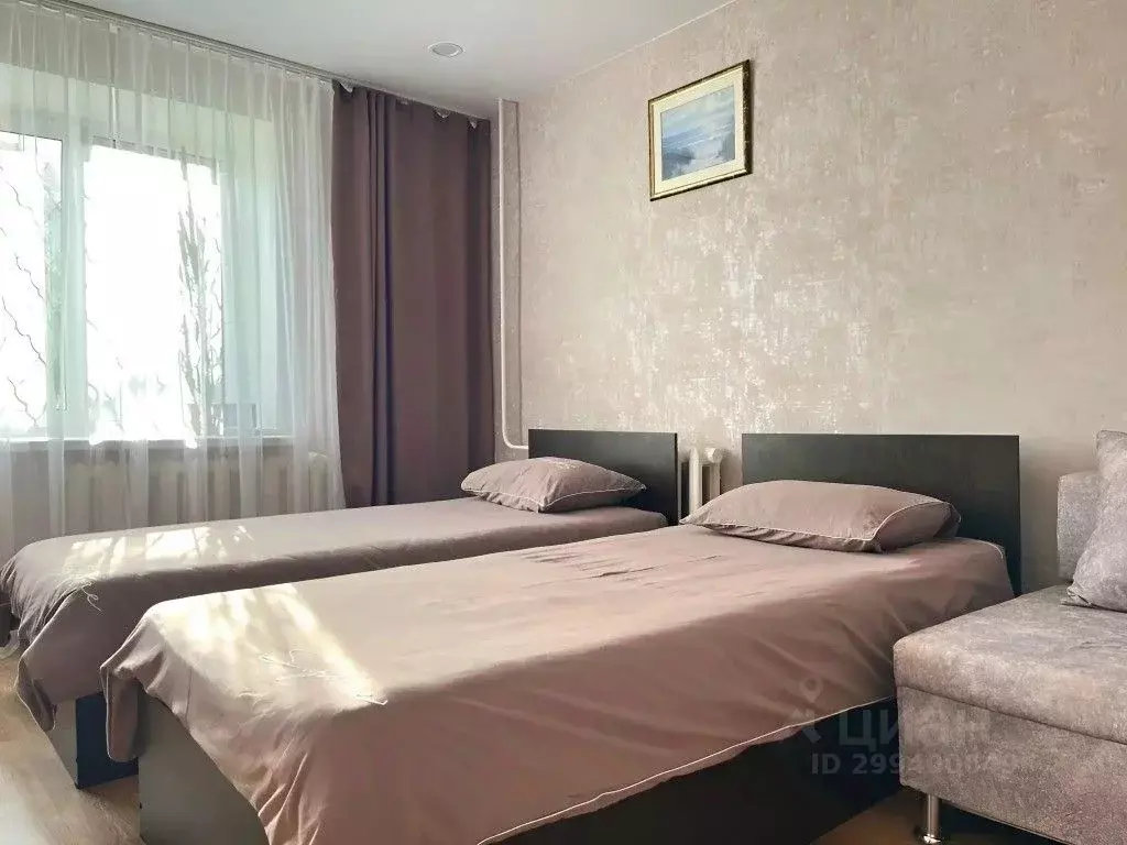 4-к кв. Татарстан, Казань ул. Хусаина Мавлютова, 41 (36.0 м) - Фото 1