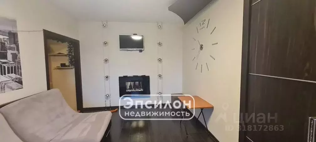 2-к кв. Курская область, Курск просп. Хрущева, 29 (50.1 м) - Фото 0