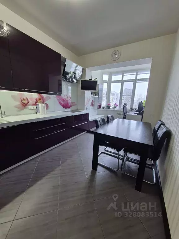 3-к кв. Самарская область, Тольятти Тополиная ул., 33 (108.0 м) - Фото 1