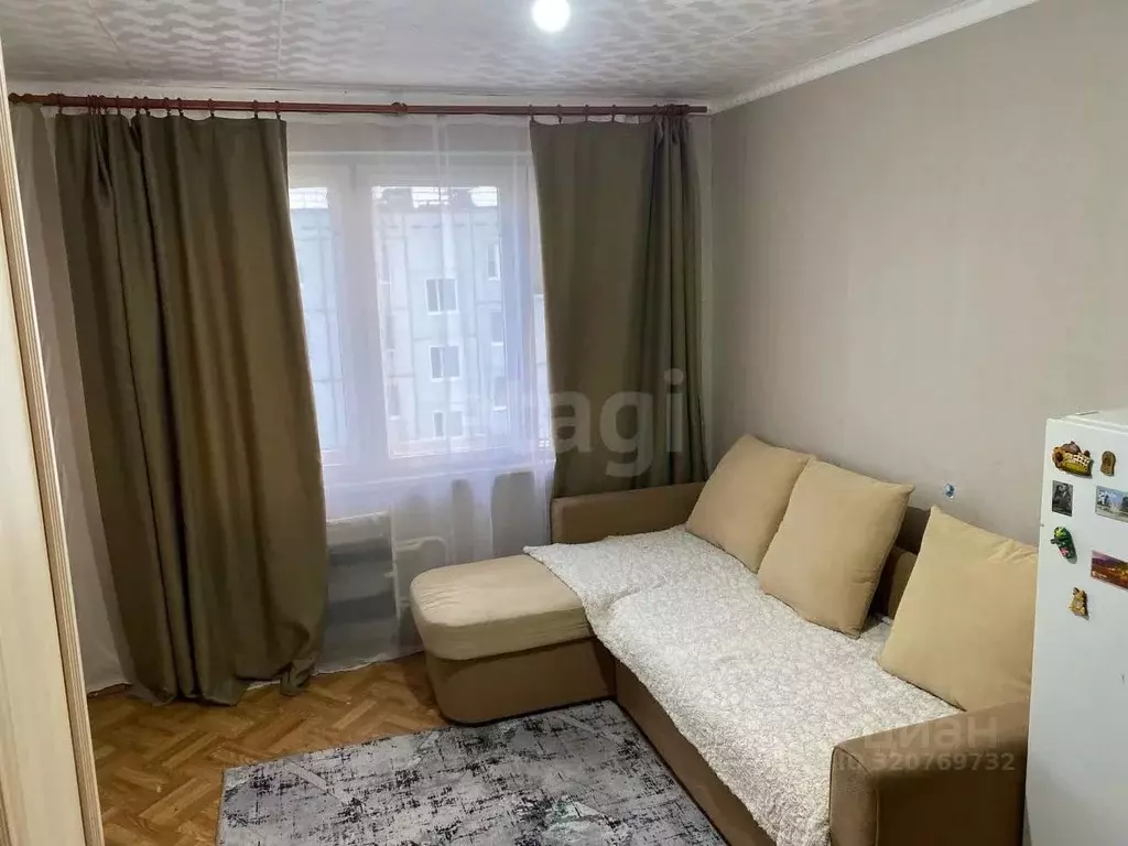 Комната Коми, Сыктывкар Строитель мкр, ул. Молодежная, 7 (13.0 м) - Фото 1