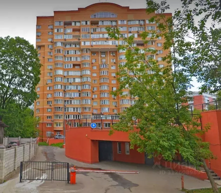 Гараж в Москва Янтарный проезд, 9 (14 м) - Фото 0