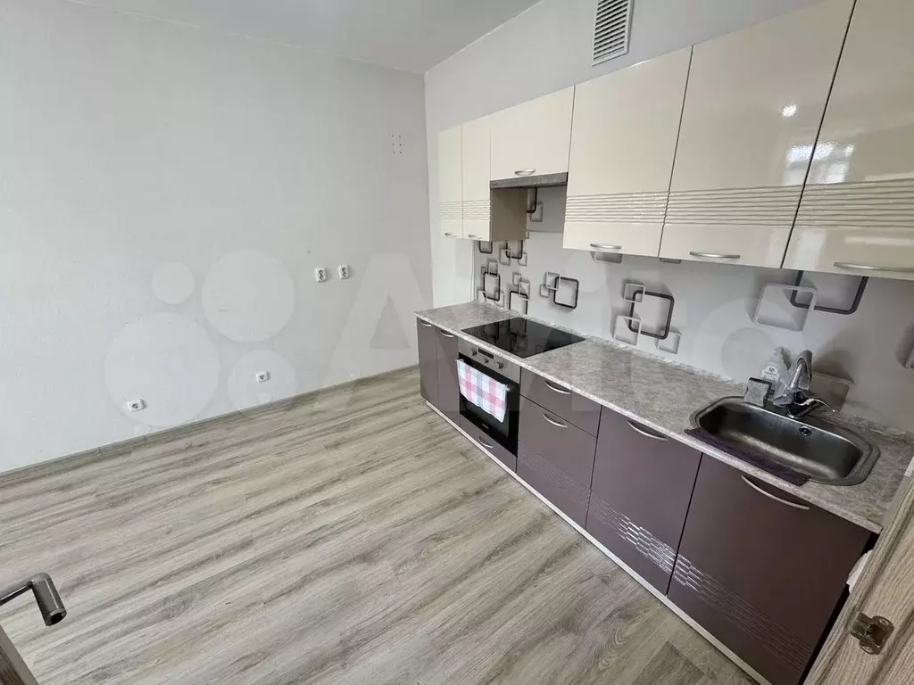 1-к. квартира, 40 м, 6/9 эт. - Фото 0