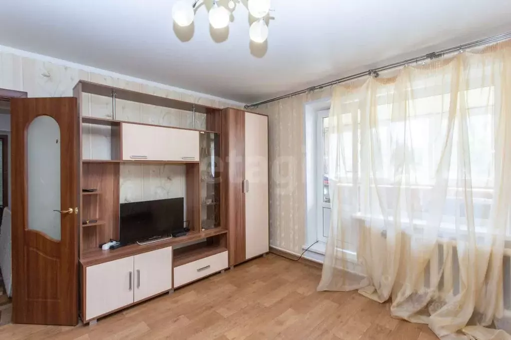 2-к кв. Тюменская область, Тобольск 7А мкр, 34 (52.0 м) - Фото 1