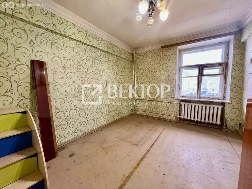 1к в 4-комнатной квартире (29 м) - Фото 1