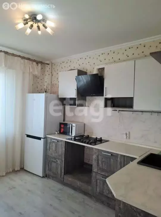 3-комнатная квартира: Тверь, проспект Чайковского, 35 (62 м) - Фото 0