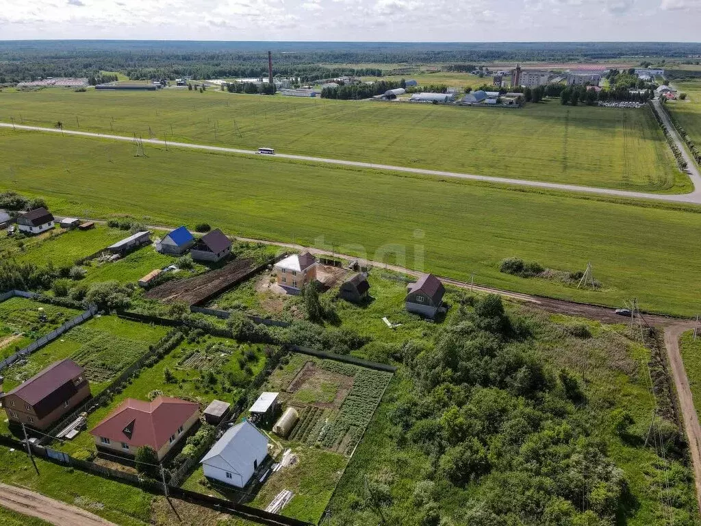 Участок в село Онохино, Трактовая улица (7 м) - Фото 0