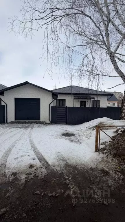 Дом в Алтайский край, Бийск ул. Льнокомбинат, 57 (110 м) - Фото 1