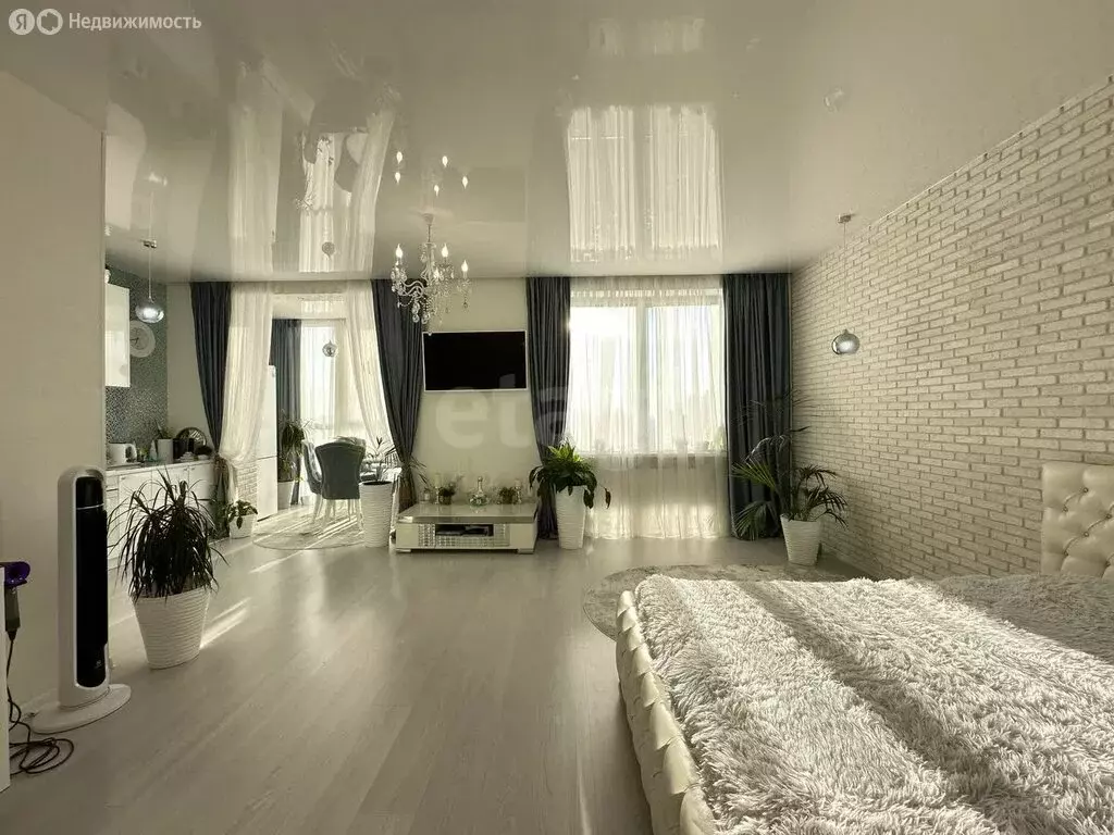 Квартира-студия: Санкт-Петербург, улица Адмирала Коновалова, 2-4 (40 ... - Фото 1