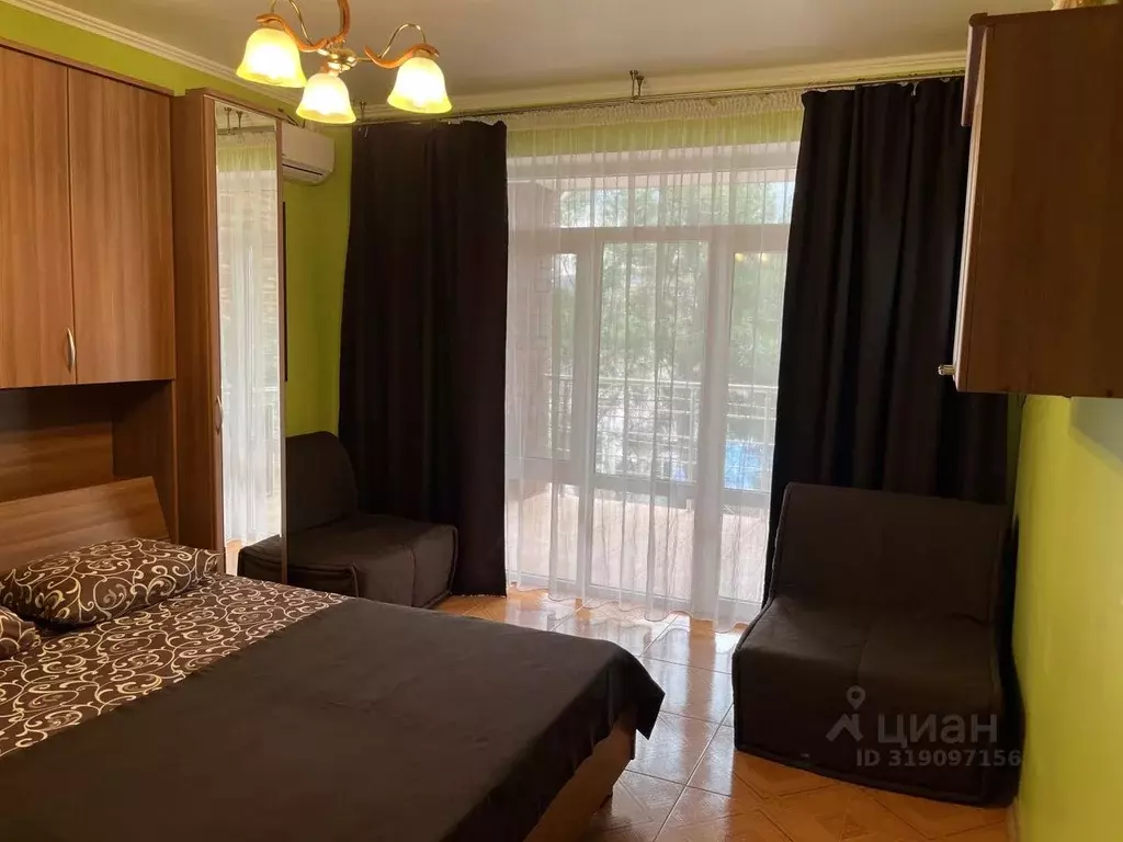 Комната Краснодарский край, Геленджик Колхозная ул., 19 (17.0 м) - Фото 1