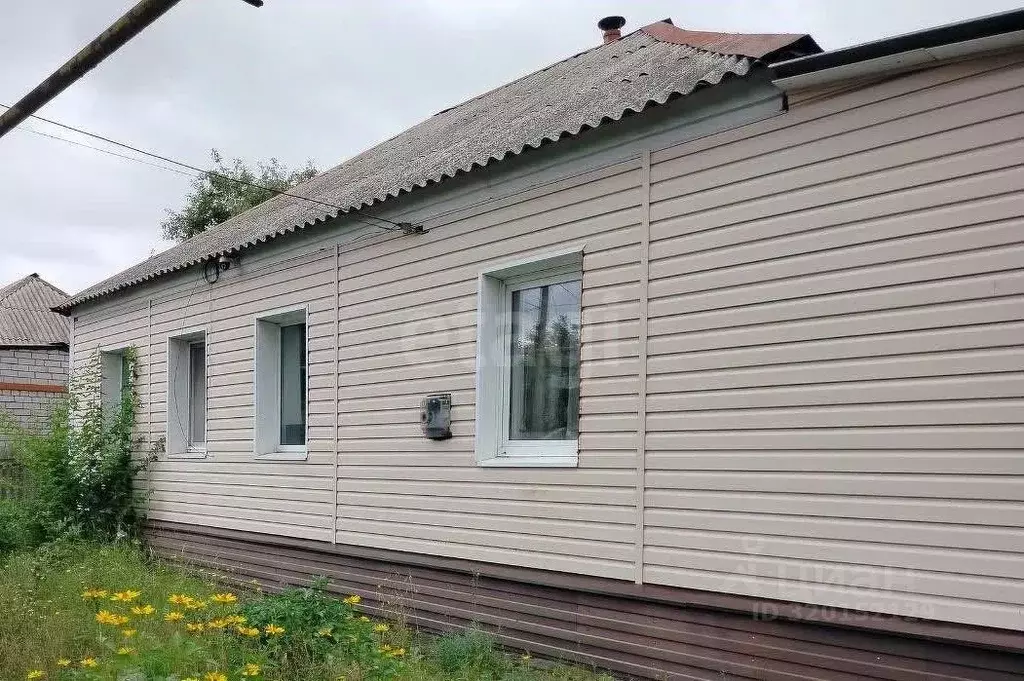 Дом в Белгородская область, Губкин Интернациональная ул., 10 (62 м) - Фото 0