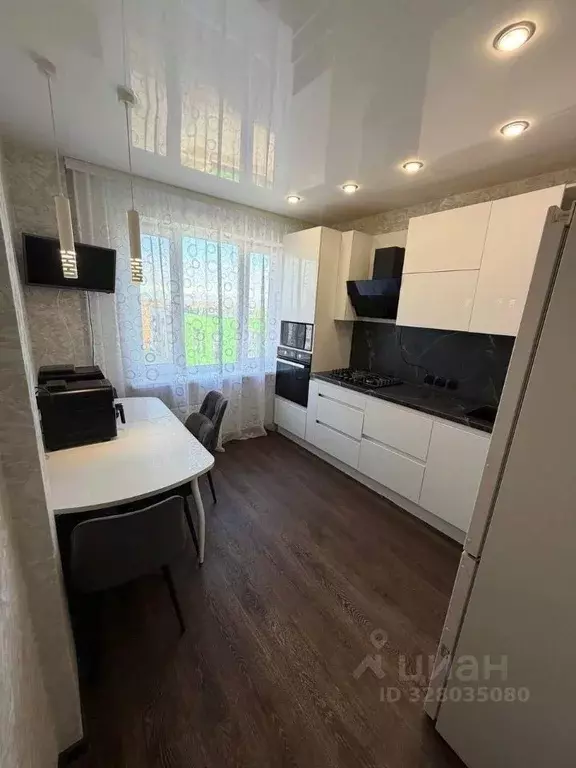 2-к кв. Псковская область, Псков Техническая ул., 14 (53.3 м) - Фото 1