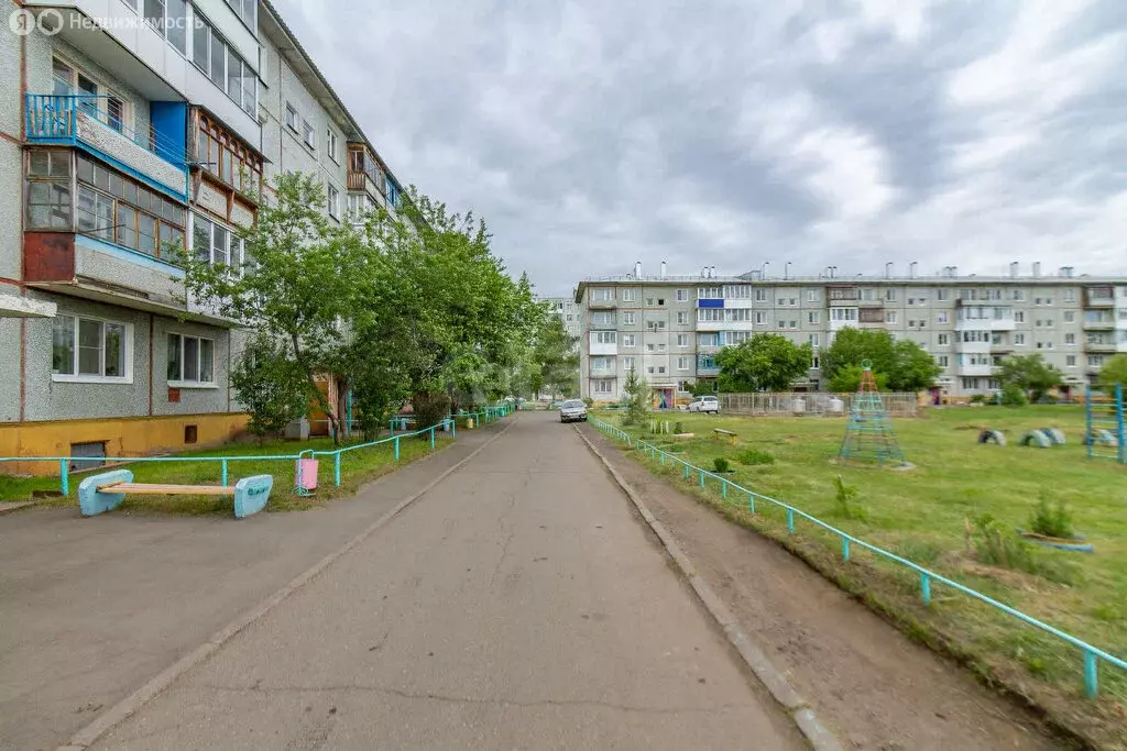 1-комнатная квартира: Омск, микрорайон Крутая Горка, улица 40 лет ... - Фото 2