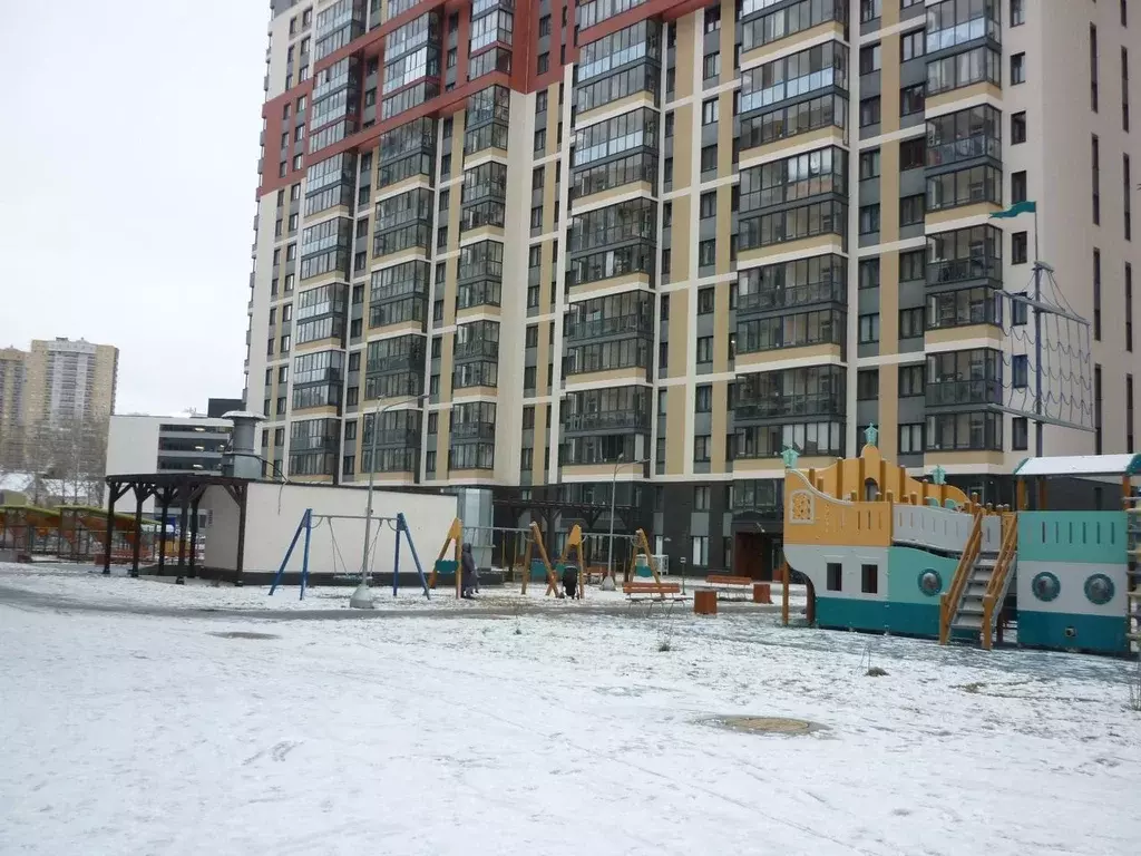 Студия Свердловская область, Екатеринбург ул. Машинная, 31Б (27.2 м) - Фото 2