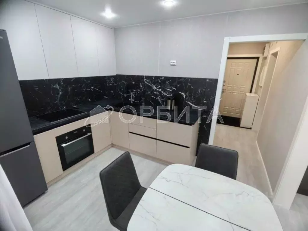 1-к кв. Тюменская область, Тюмень ул. Николая Никитина, 4к1 (41.0 м) - Фото 2