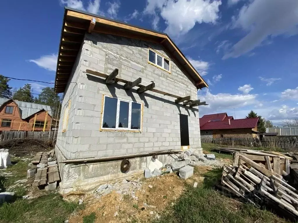 Коттедж в Свердловская область, Верхняя Пышма городской округ, пос. ... - Фото 1