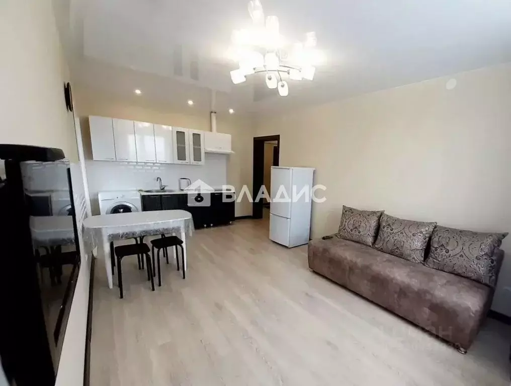 2-к кв. Бурятия, Улан-Удэ бул. Карла Маркса, 18А (46.0 м) - Фото 1