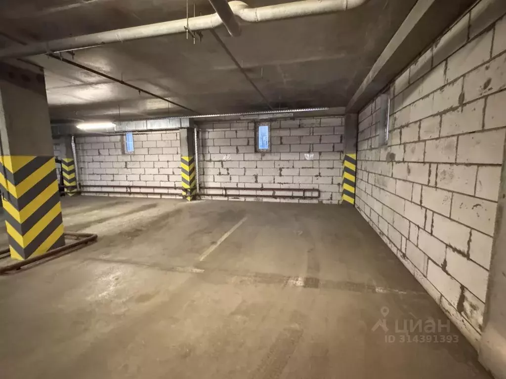 Гараж в Московская область, Красногорск ул. Жуковского, 19 (14 м) - Фото 2