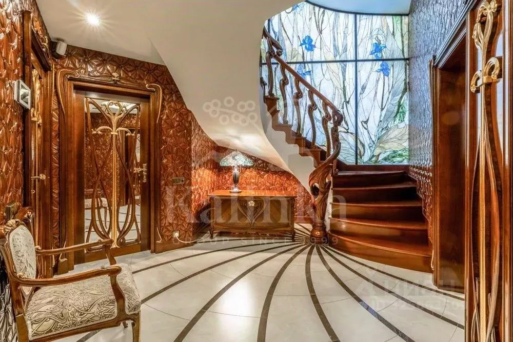 4-к кв. Москва Большой Овчинниковский пер., 22С1 (154.2 м) - Фото 0