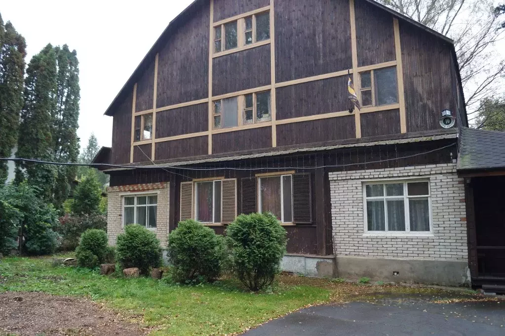 Дом в Московская область, Одинцовский городской округ, с. Уборы 10 ... - Фото 2