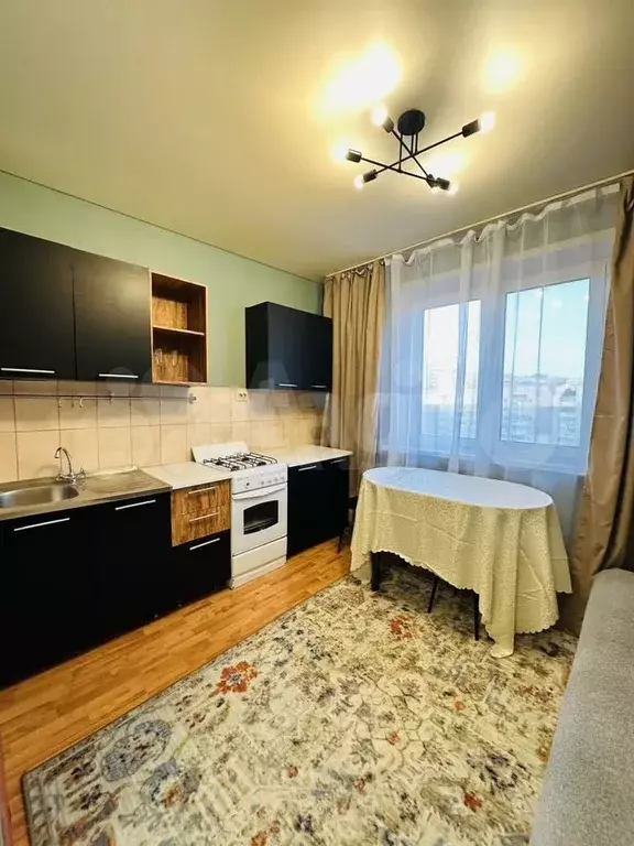 1-к. квартира, 38 м, 9/9 эт. - Фото 1