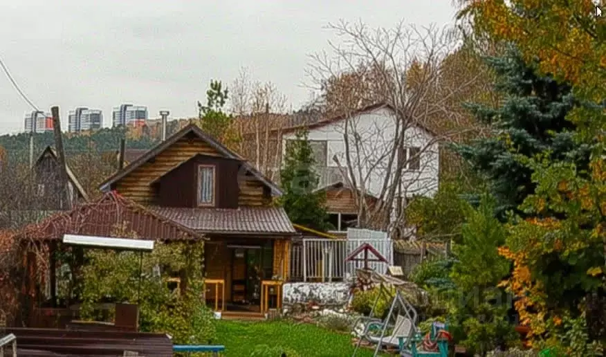 Дом в Красноярский край, Красноярск Еловая ул., 19 (96 м) - Фото 1