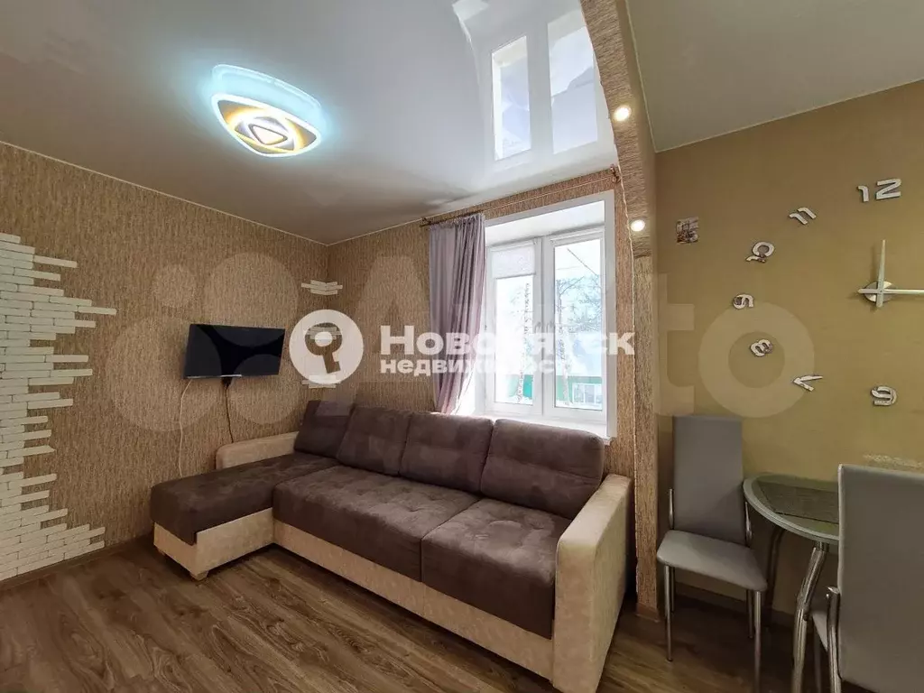 3-к. квартира, 60 м, 1/10 эт. - Фото 1