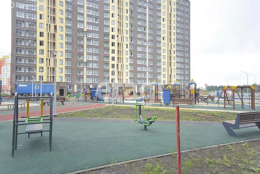 Квартира-студия: Тюмень, улица Новосёлов, 117 (24 м) - Фото 0