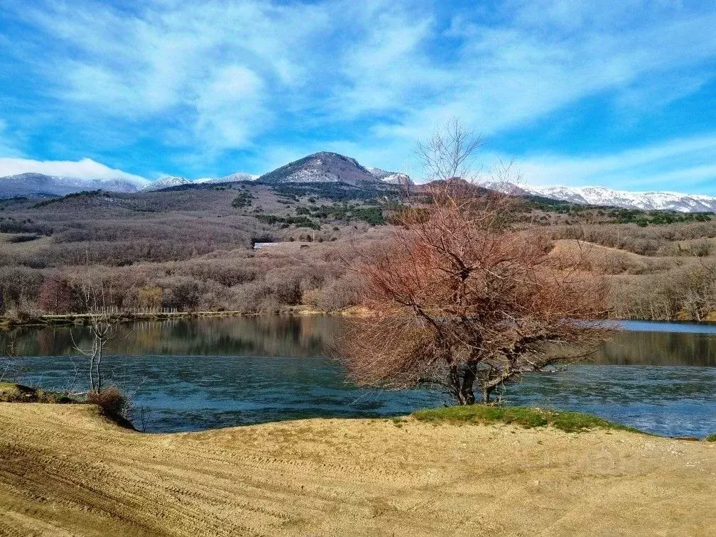 Участок в Крым, Алушта городской округ, с. Нижнее Запрудное ул. ... - Фото 1