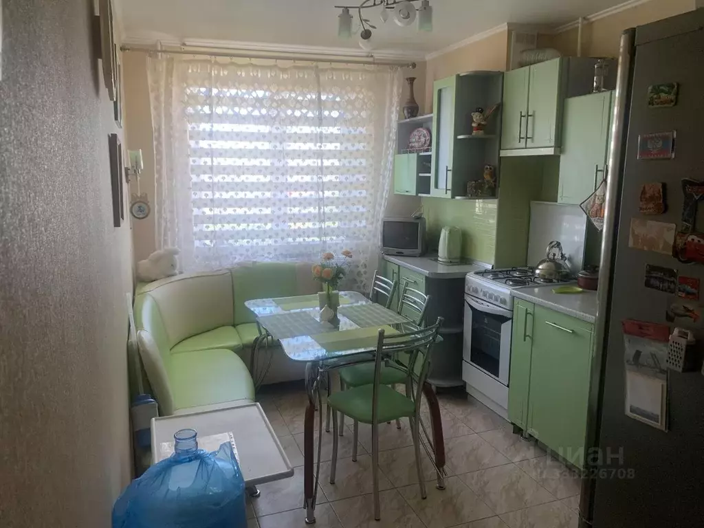 2-к кв. Крым, Симферополь ул. Ракетная, 34 (54.0 м) - Фото 2