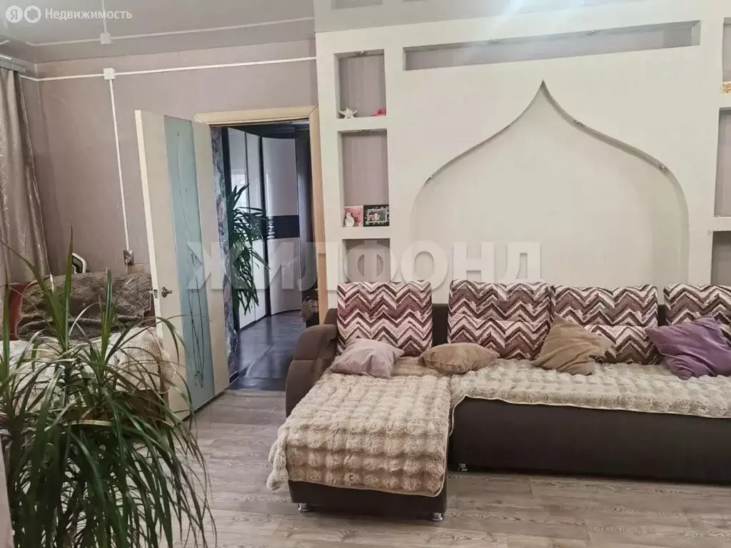 Дом в Борзя, улица Богдана Хмельницкого (130 м) - Фото 1