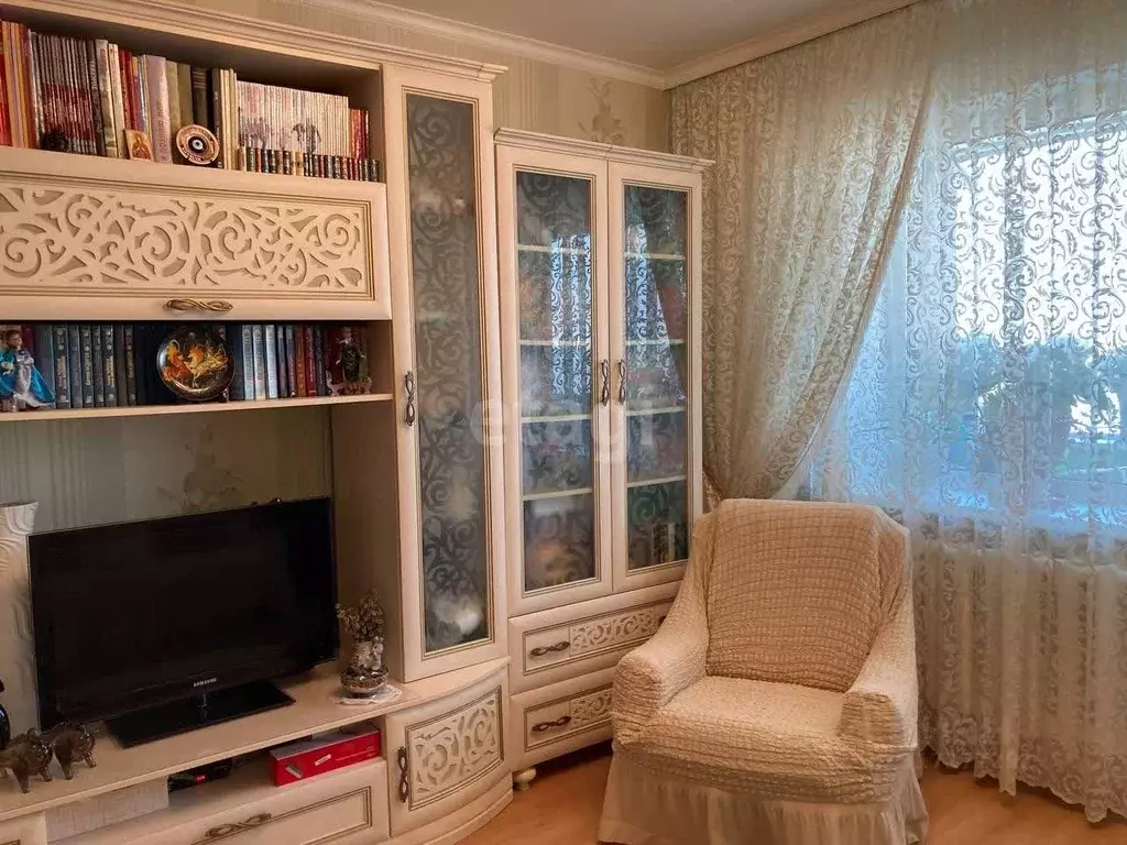 3-к кв. Амурская область, Благовещенск Институтская ул., 3 (67.7 м) - Фото 0