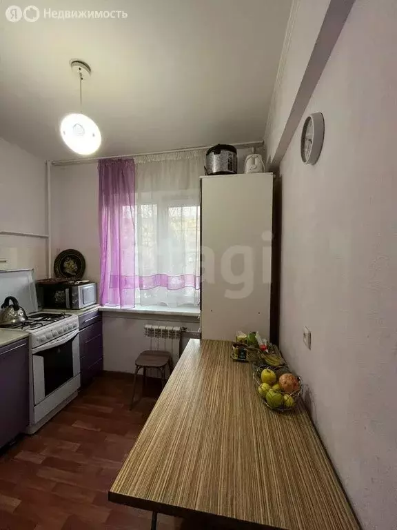 3-комнатная квартира: Омск, улица Ватутина, 6 (58 м) - Фото 2